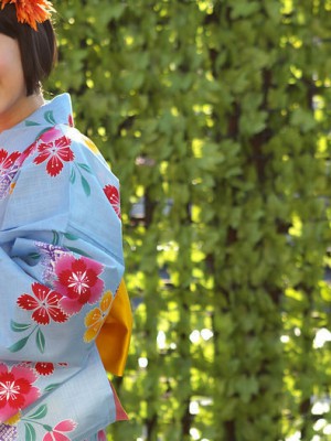exposes killer gams under geisha gown outdoor